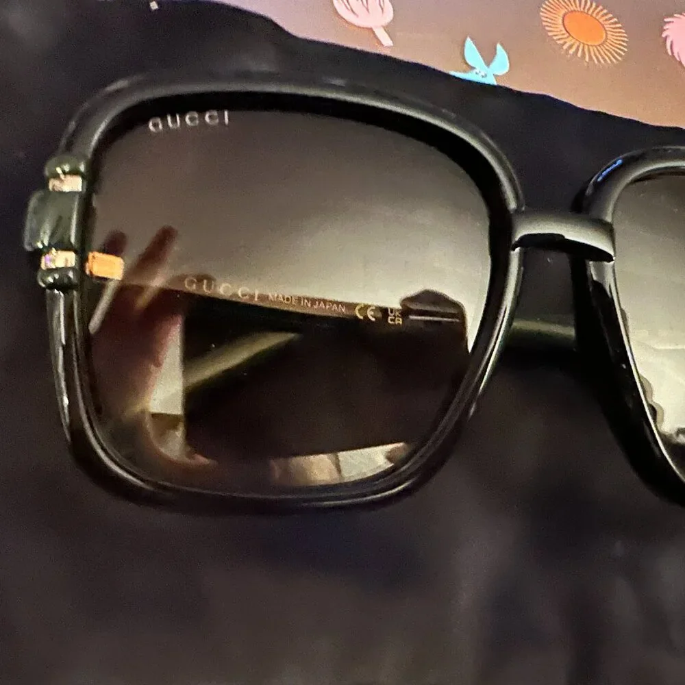 Dark green Square Gucci Sunglasses with dust bag and velvet case - Picture 6 of 9